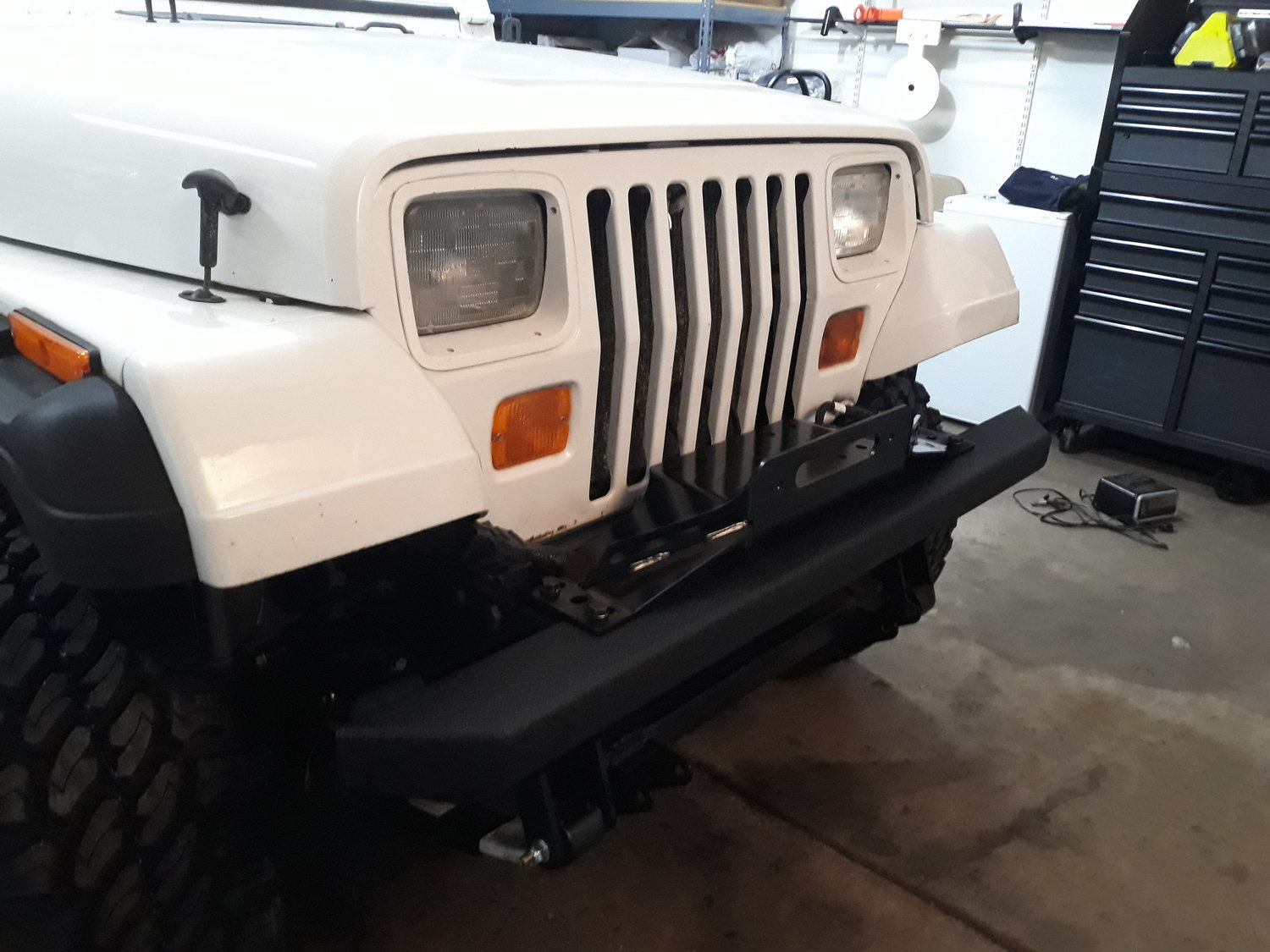 Smittybilt 2802 SMI Raised Winch Plate for 8706 Jeep Wrangler YJ, TJ